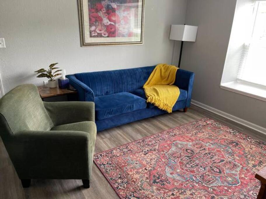 The Bernice - 2 Bedroom Apt In Quilt Town, Usa Hamilton Eksteriør billede